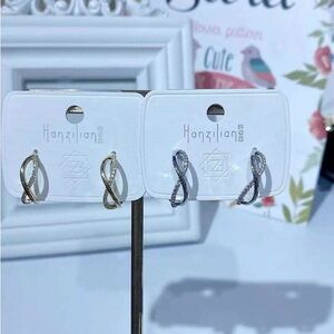 Hanzilian Gold and Silver Twist Earrings